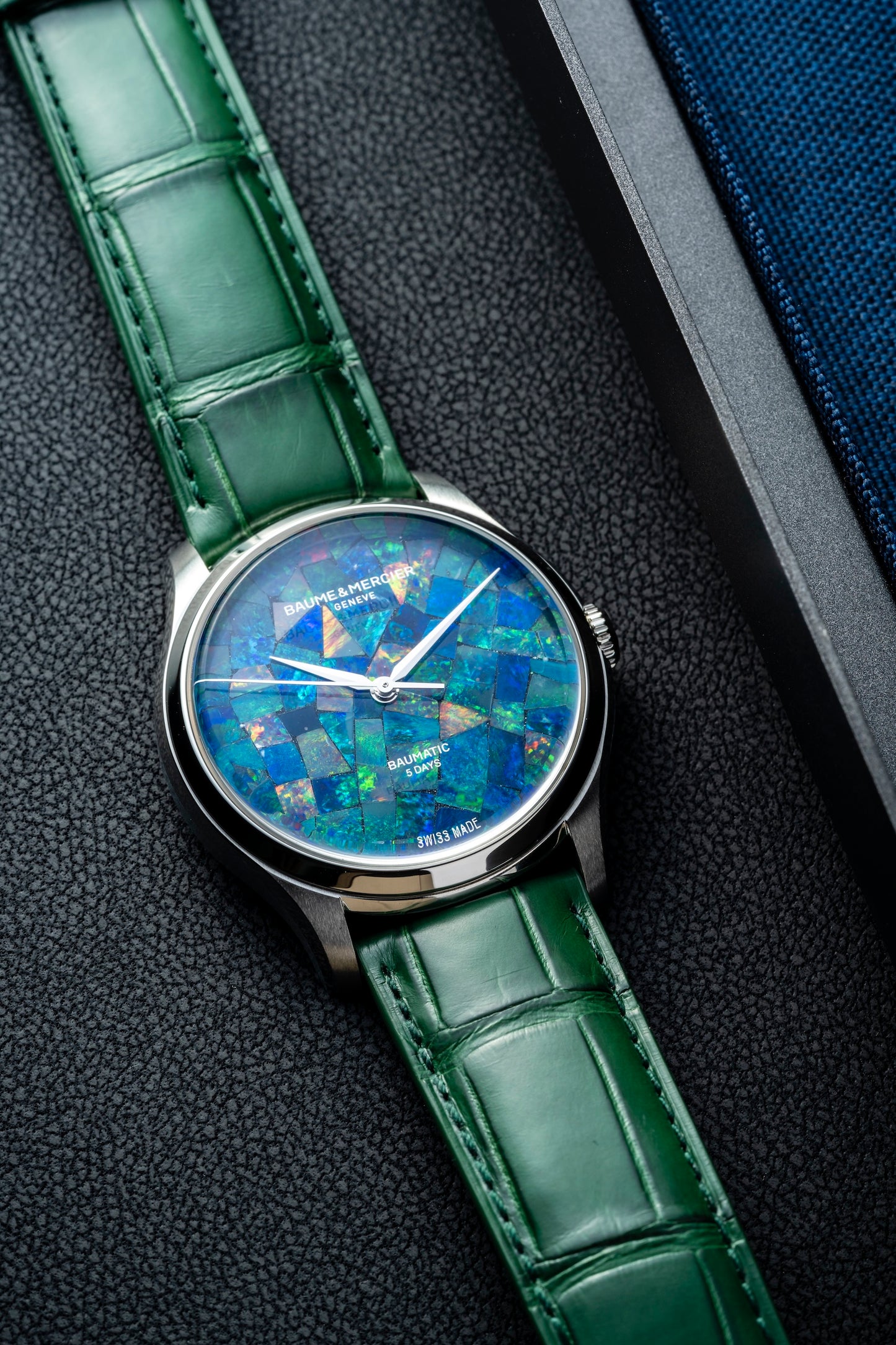 Baume et mercier Baumatic Opal Dial